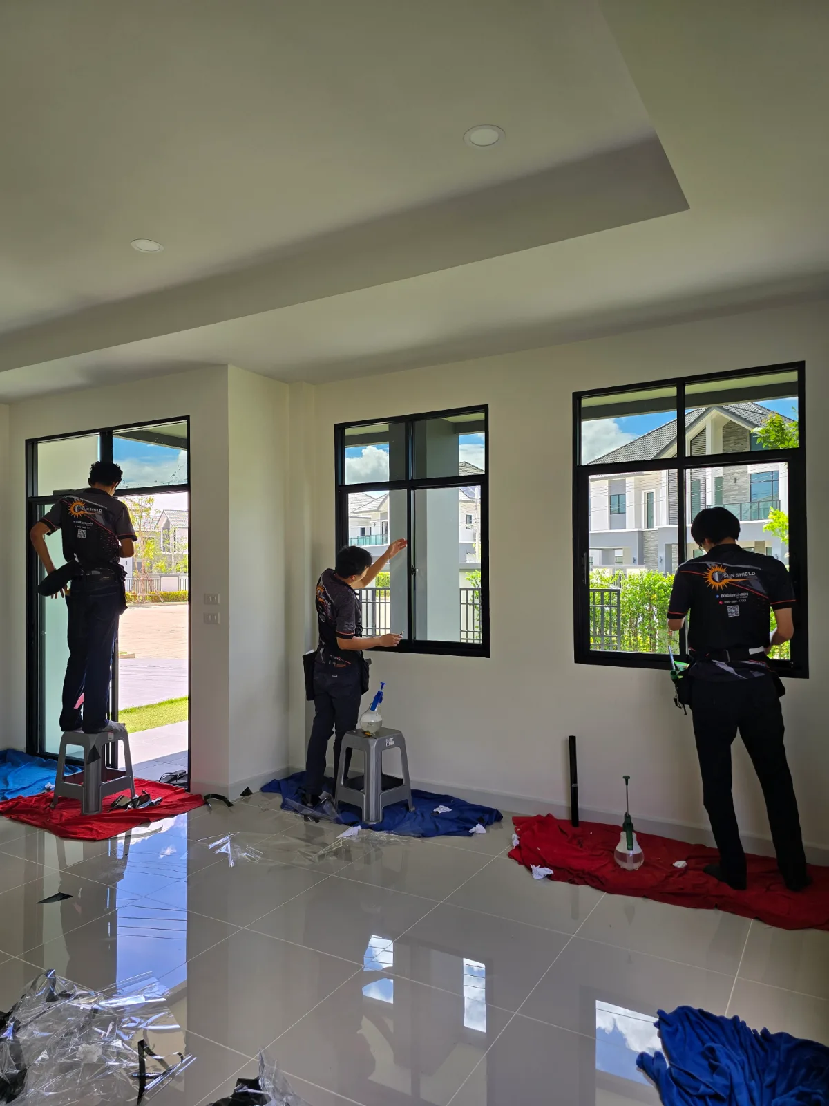 ผลงานติดตั้งฟิล์มกรองแสงโดยทีมช่าง SUNSHIELD FILM